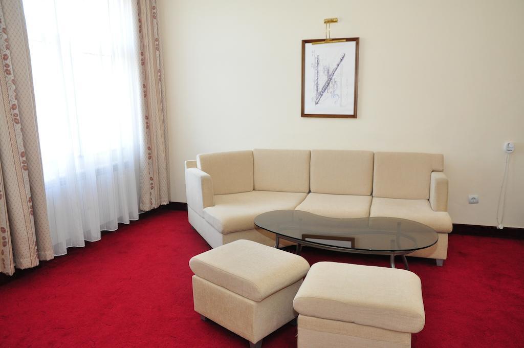 Балнеохотел "Люляци" Vrabtsite Exterior photo